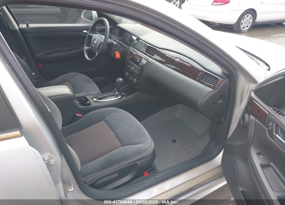 2012 CHEVROLET IMPALA LT VIN: 2G1WB5E31C1211813