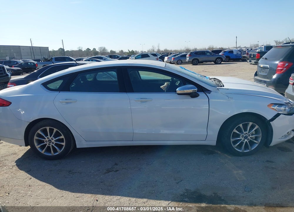 2017 FORD FUSION VIN: 3FA6P0H71HR359043