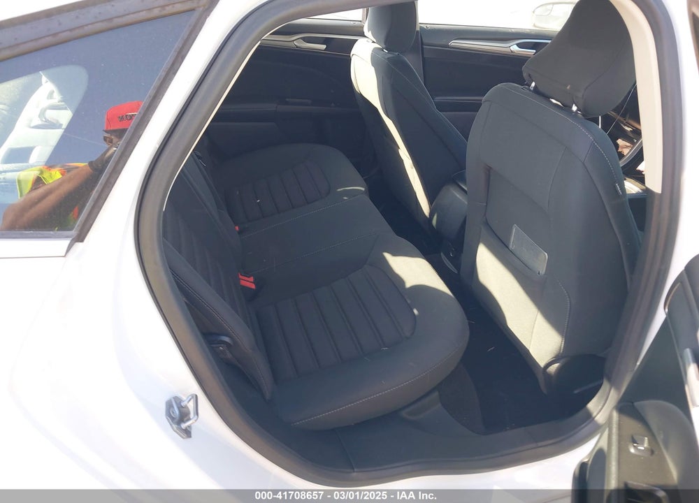 2017 FORD FUSION VIN: 3FA6P0H71HR359043