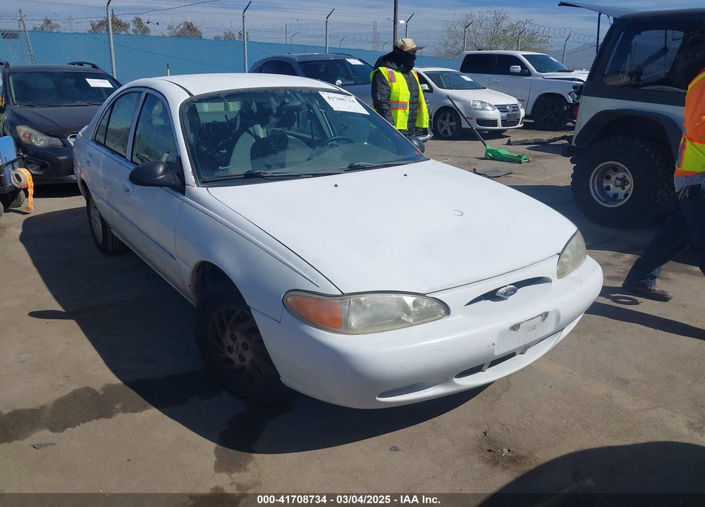 2000 FORD ESCORT VIN: 3FAFP13P6YR167792