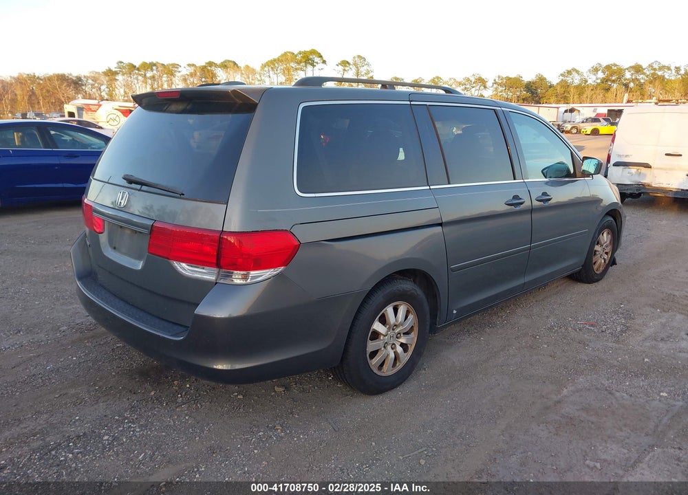 2008 HONDA ODYSSEY EX-L VIN: 5FNRL38708B096128