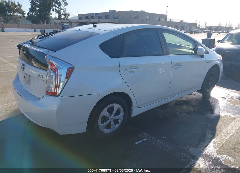 2013 TOYOTA PRIUS VIN: JTDKN3DU2D5681702