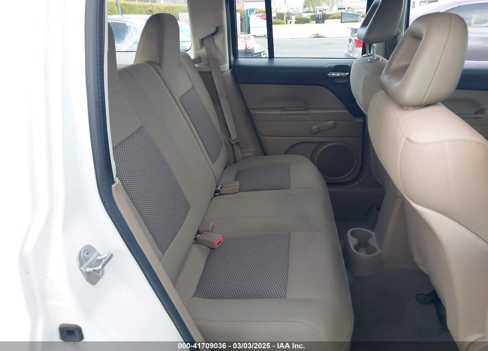 2009 JEEP PATRIOT SPORT VIN: 1J4FT28A79D126348