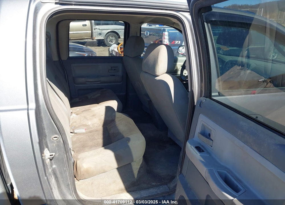 2006 DODGE DAKOTA SLT VIN: 1D7HW48NX6S639546