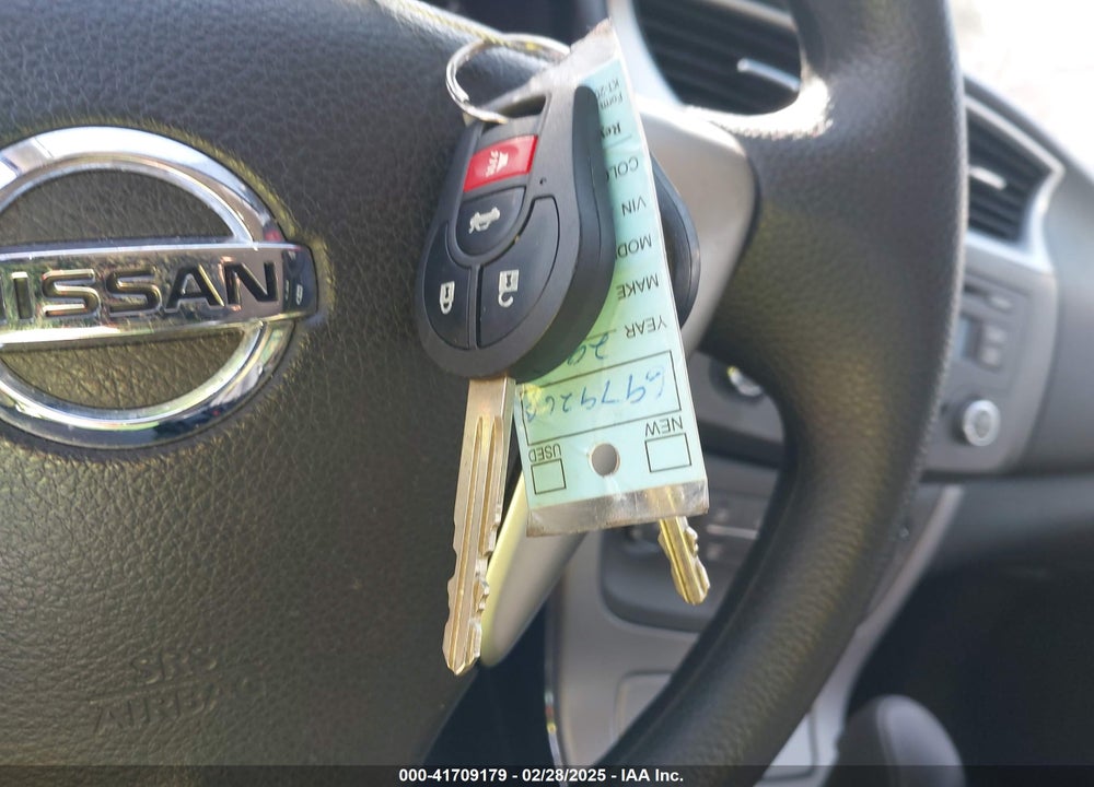 2014 NISSAN SENTRA S VIN: 3N1AB7AP7EL697926