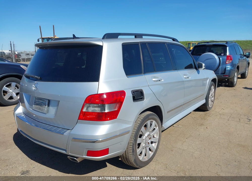 2010 MERCEDES-BENZ GLK 350 VIN: WDCGG5GB1AF417604