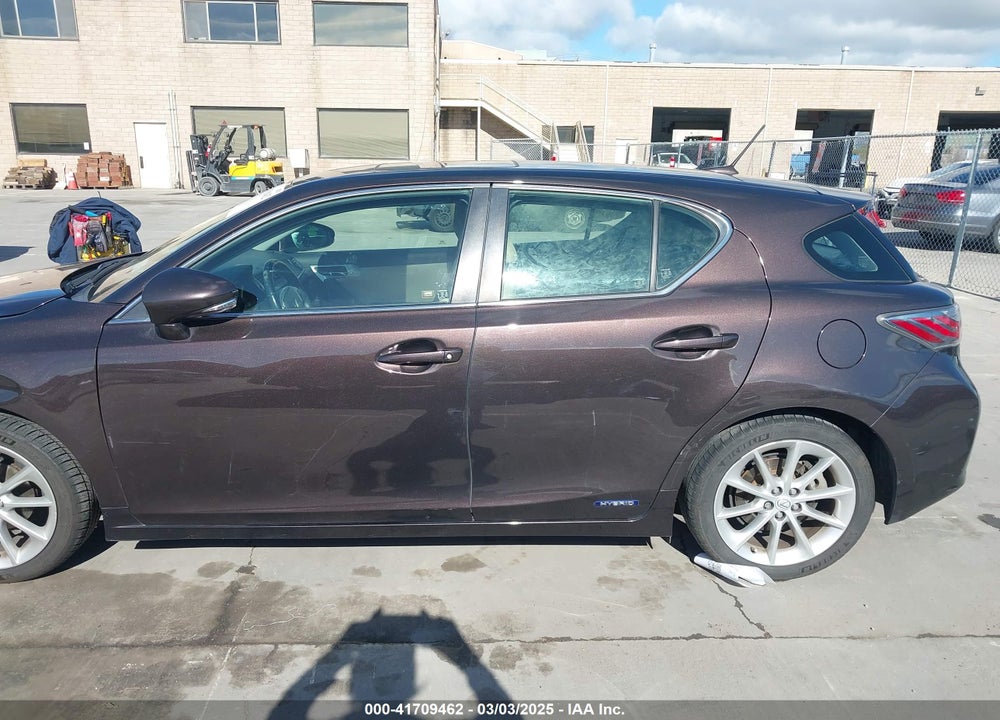 2011 LEXUS CT 200H VIN: JTHKD5BH3B2002456