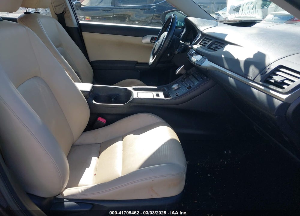 2011 LEXUS CT 200H VIN: JTHKD5BH3B2002456