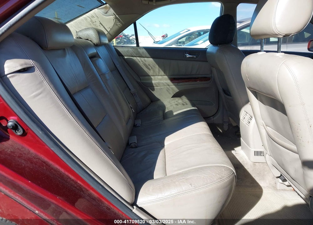 2002 TOYOTA CAMRY XLE V6 VIN: JTDBF30K120005561