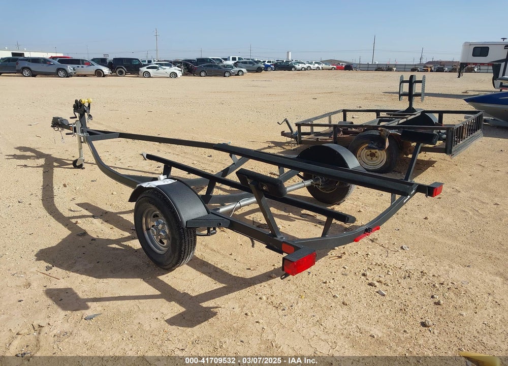 2020 TRACKER MARINE TXX VIN: 7J511NG11LB001506