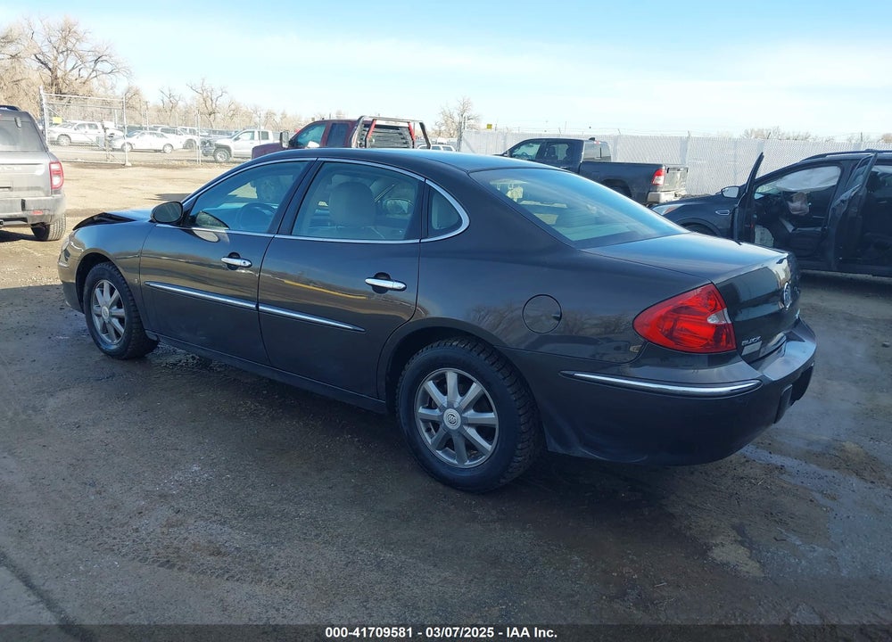 2009 BUICK LACROSSE VIN: 2G4WD582091233956