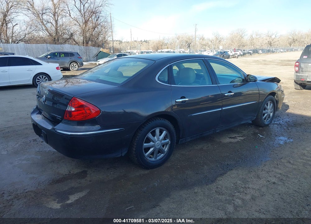 2009 BUICK LACROSSE VIN: 2G4WD582091233956