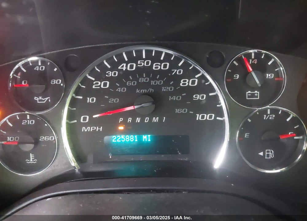 2017 GMC SAVANA CUTAWAY WORK VAN VIN: 1GD07RFG8H1334024