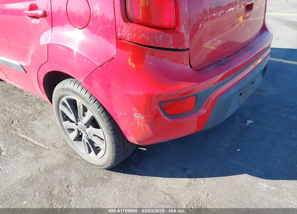 2013 KIA SOUL VIN: KNDJT2A62D7529926