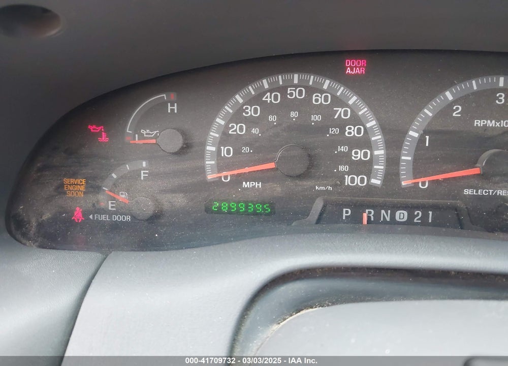 2002 FORD F-150 LARIAT/XLT VIN: 1FTRW08L32KE37535