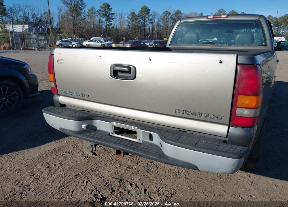 2000 CHEVROLET SILVERADO 1500 VIN: 1GCEC14VXYE123537