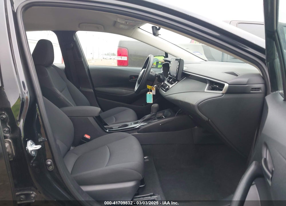 2022 TOYOTA COROLLA VIN: 5YFEPMAE2NP358930