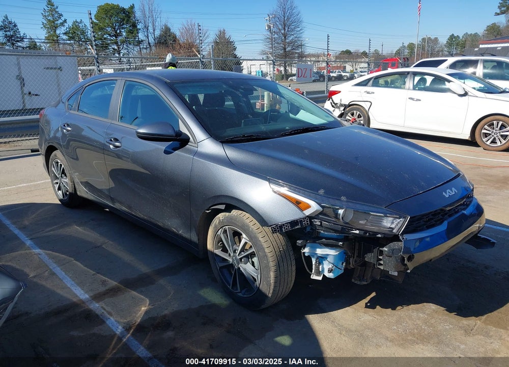 2024 KIA FORTE VIN: 3KPF24AD6RE698695