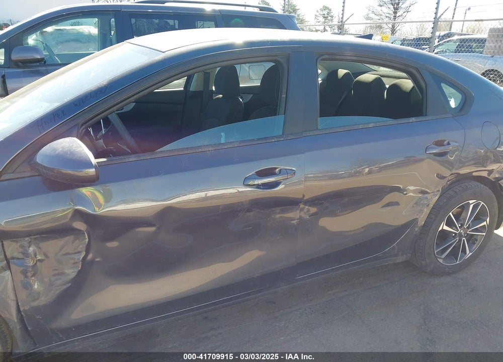 2024 KIA FORTE VIN: 3KPF24AD6RE698695