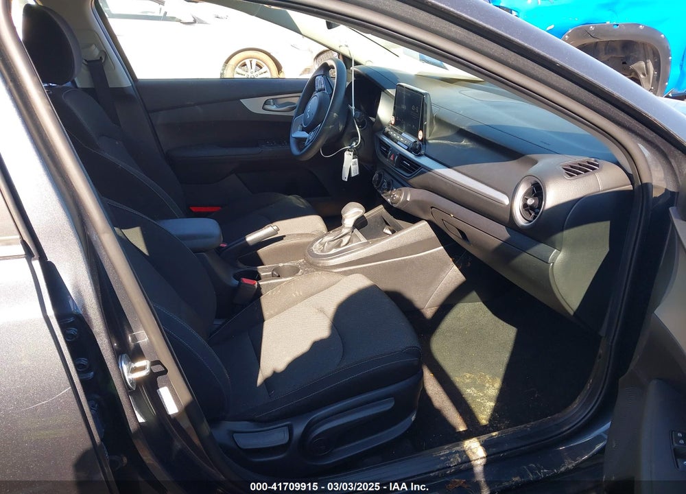 2024 KIA FORTE VIN: 3KPF24AD6RE698695