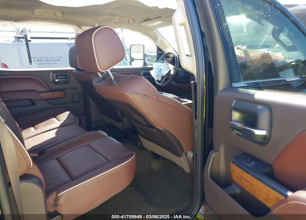 2015 CHEVROLET SILVERADO 2500HD HIGH COUNTRY VIN: 1GC1KXE87FF643392