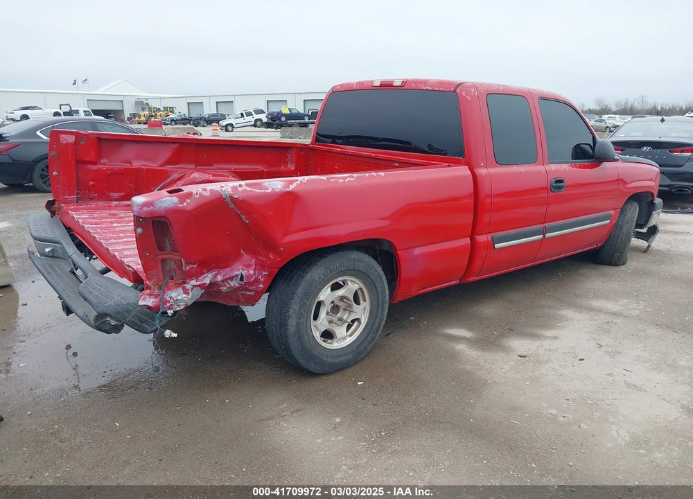2003 CHEVROLET SILVERADO 1500 LS VIN: 2GCEC19TX31404643
