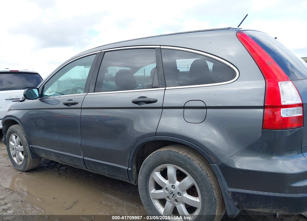 2011 HONDA CR-V VIN: 5J6RE4H44BL022330