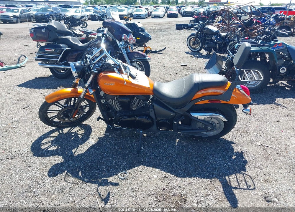 2012 KAWASAKI VN900 C VIN: JKAVN2C11CA050289