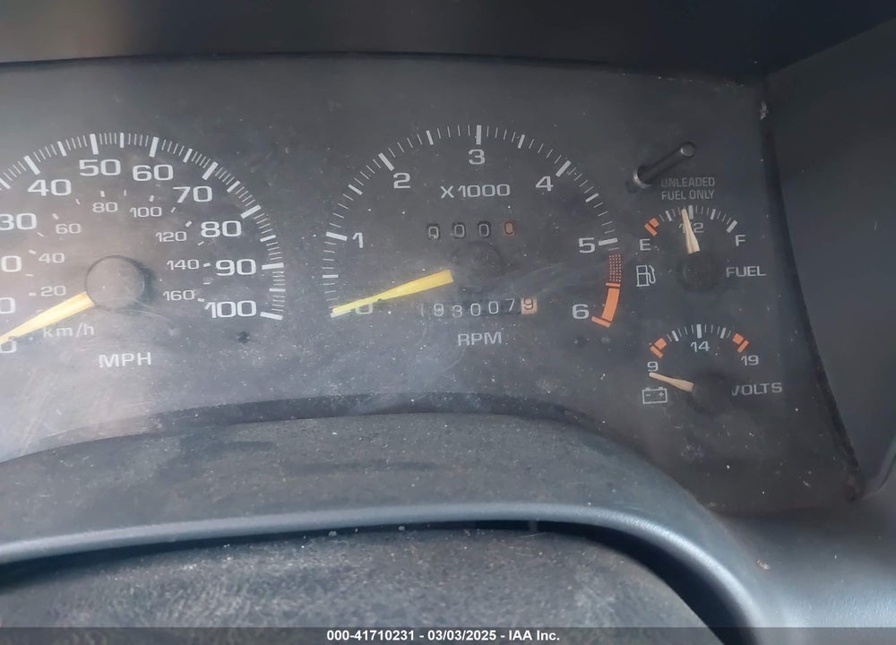 1997 CHEVROLET BLAZER LS VIN: 1GNDT13W3V2232285