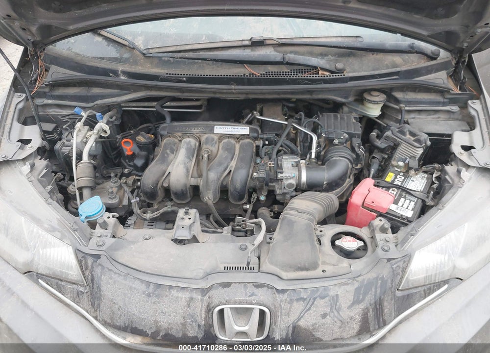 2015 HONDA FIT VIN: 3HGGK5H89FM708271