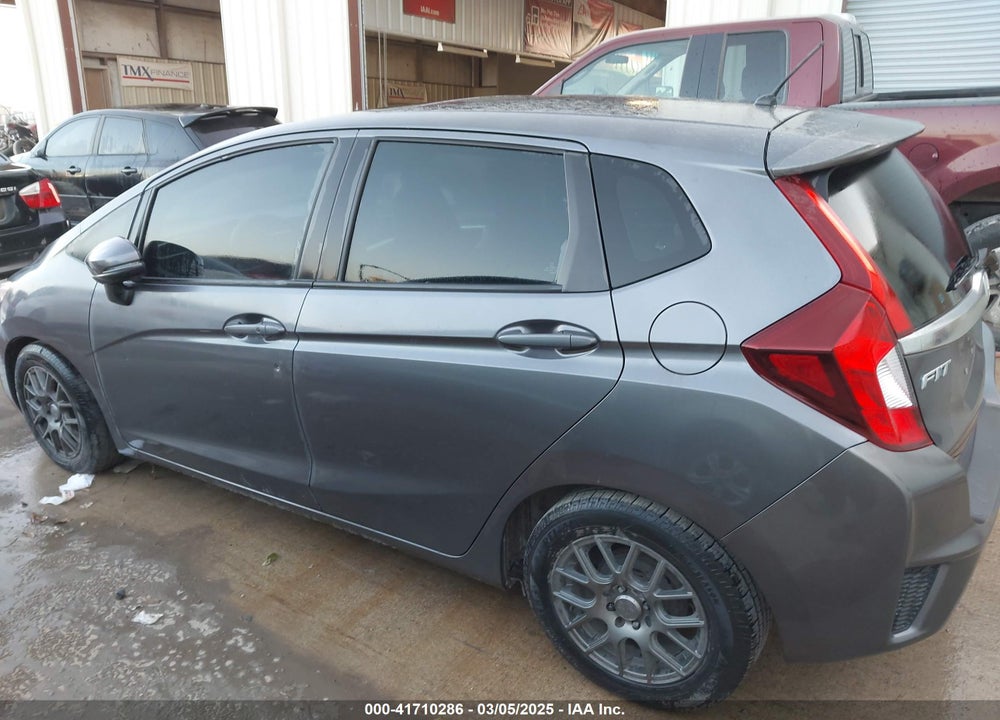 2015 HONDA FIT VIN: 3HGGK5H89FM708271