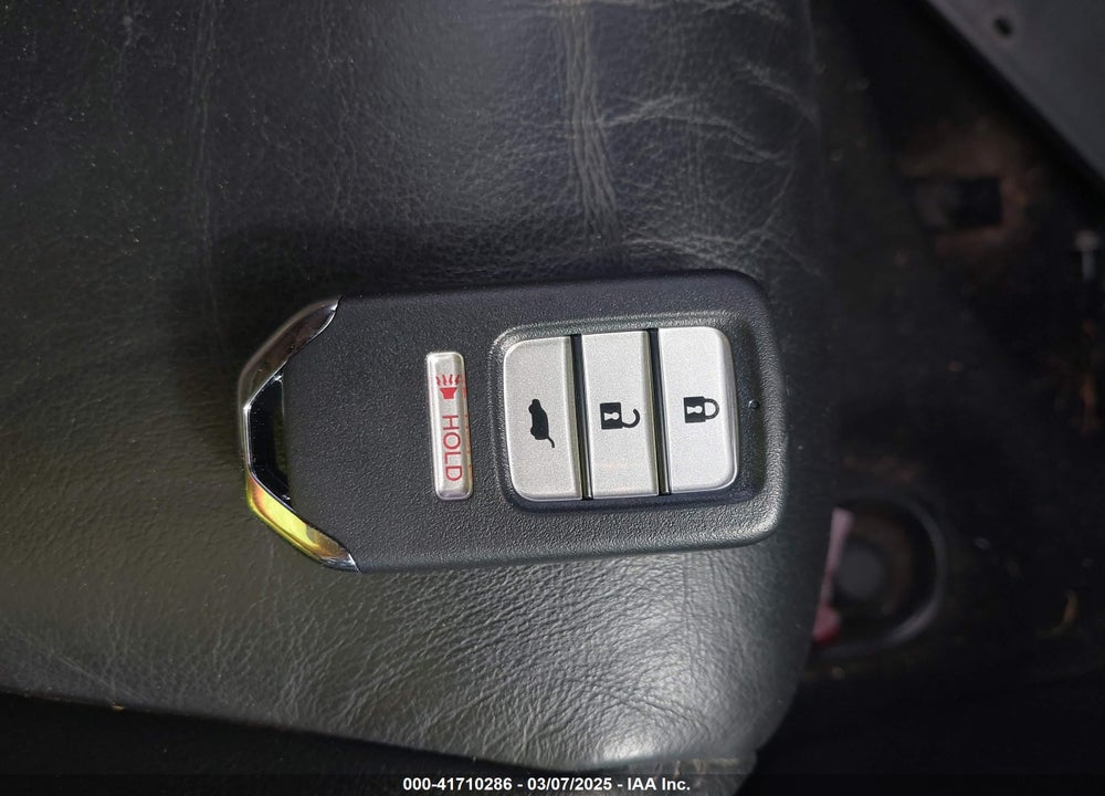 2015 HONDA FIT VIN: 3HGGK5H89FM708271
