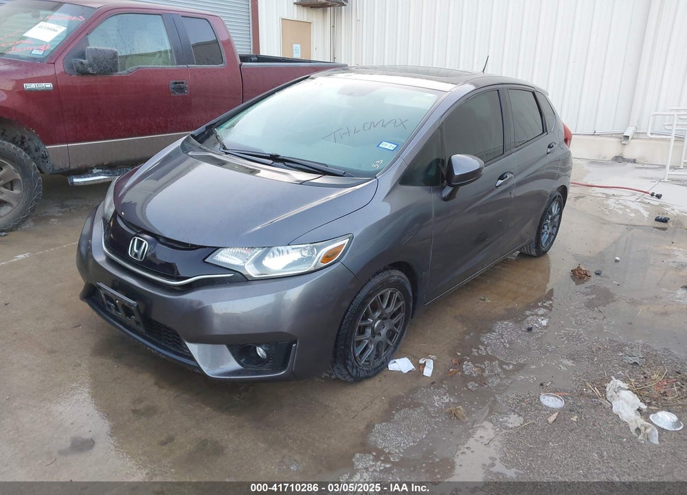 2015 HONDA FIT VIN: 3HGGK5H89FM708271