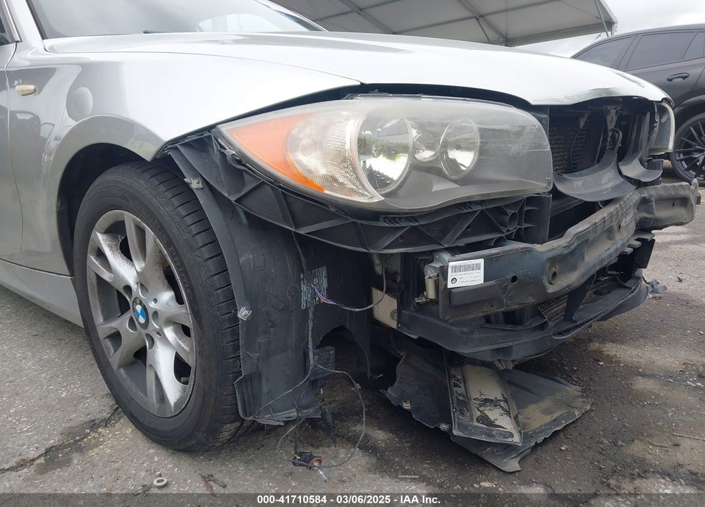2009 BMW 128I VIN: WBAUN13519VH81367