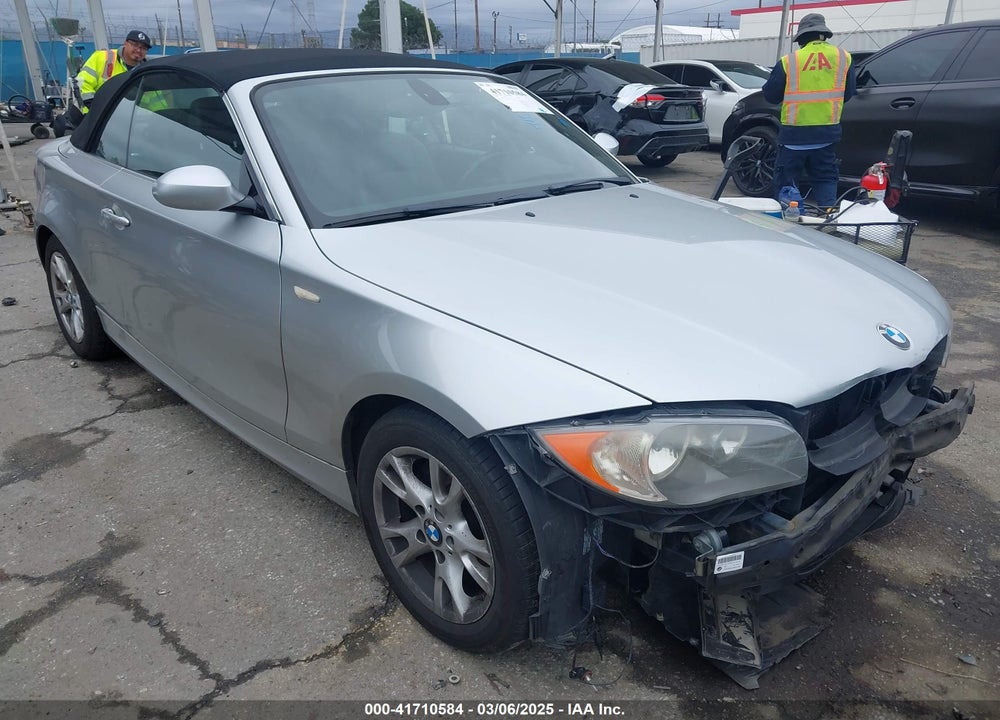 2009 BMW 128I VIN: WBAUN13519VH81367