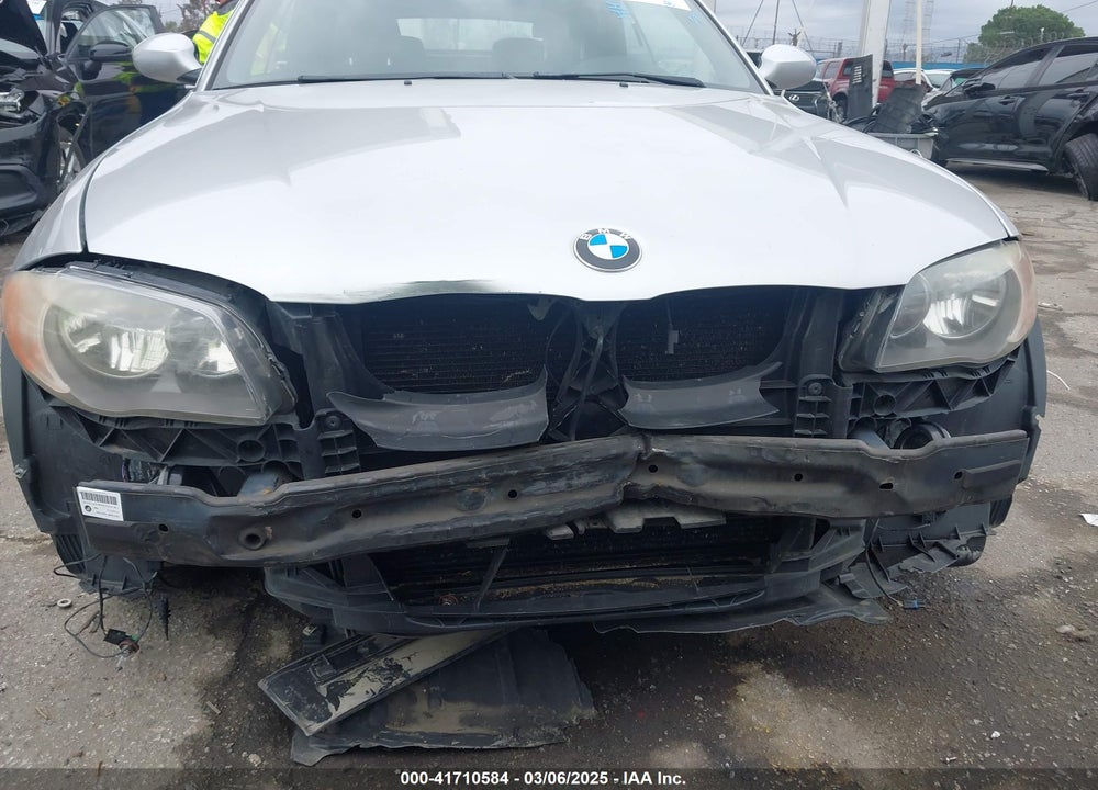 2009 BMW 128I VIN: WBAUN13519VH81367