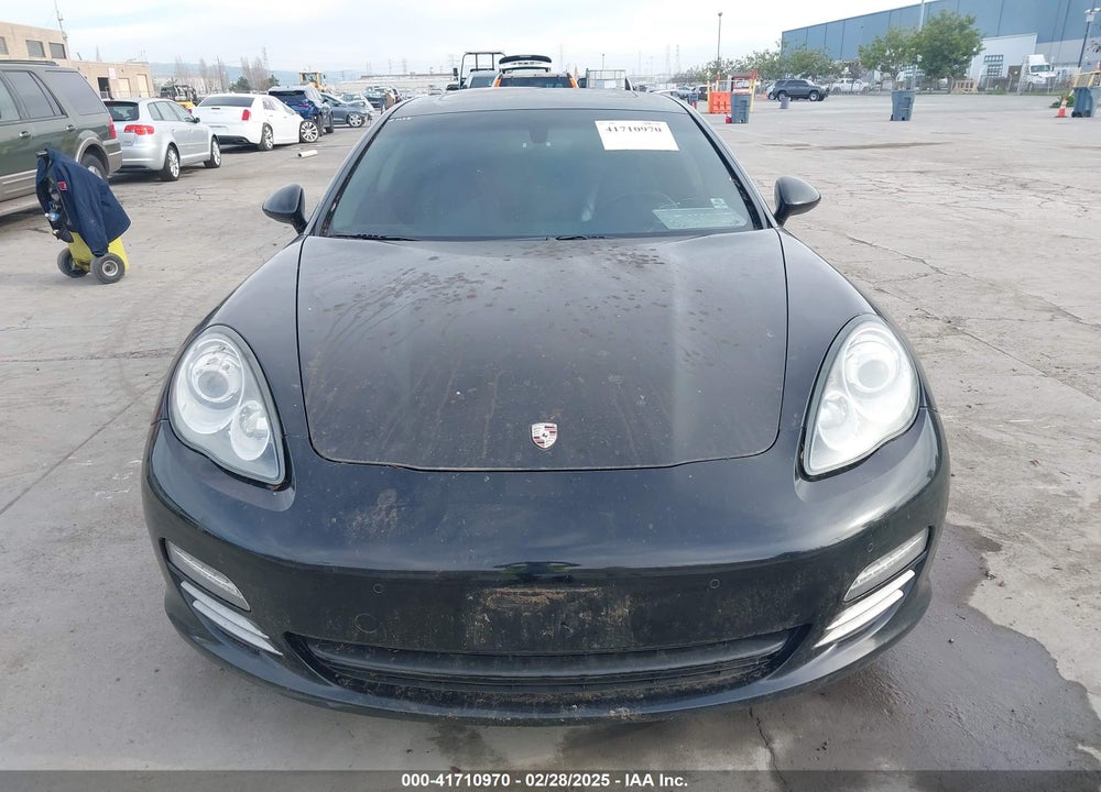 2011 PORSCHE PANAMERA VIN: WP0AA2A77BL020627