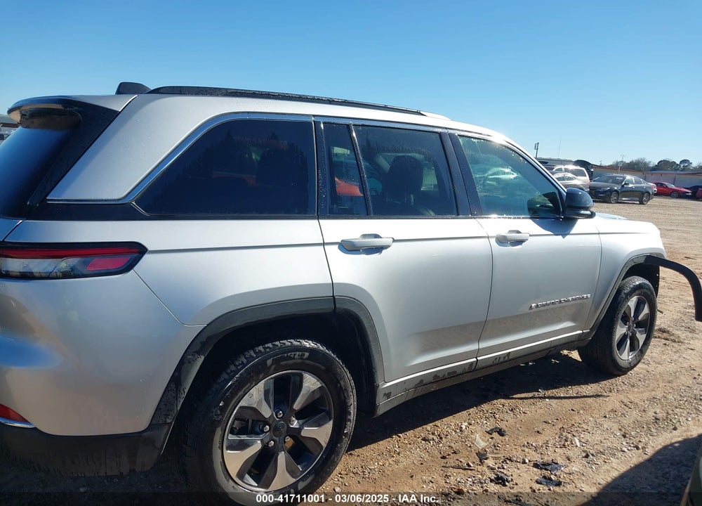 2024 JEEP GRAND CHEROKEE VIN: 1C4RJYB61R8531906