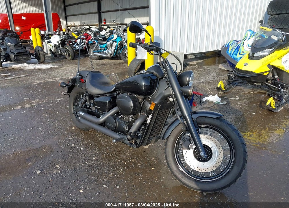 2015 HONDA VT750 C2B VIN: JH2RC5377FK500116