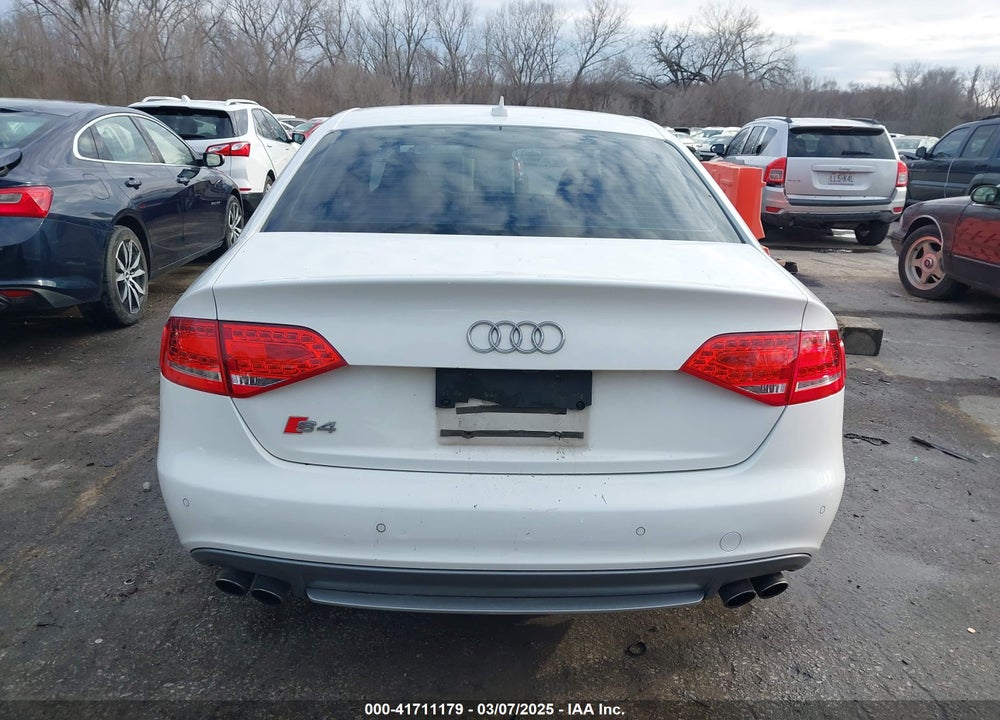 2010 AUDI S4 3.0 PREMIUM PLUS VIN: WAUKGAFLXAA020826