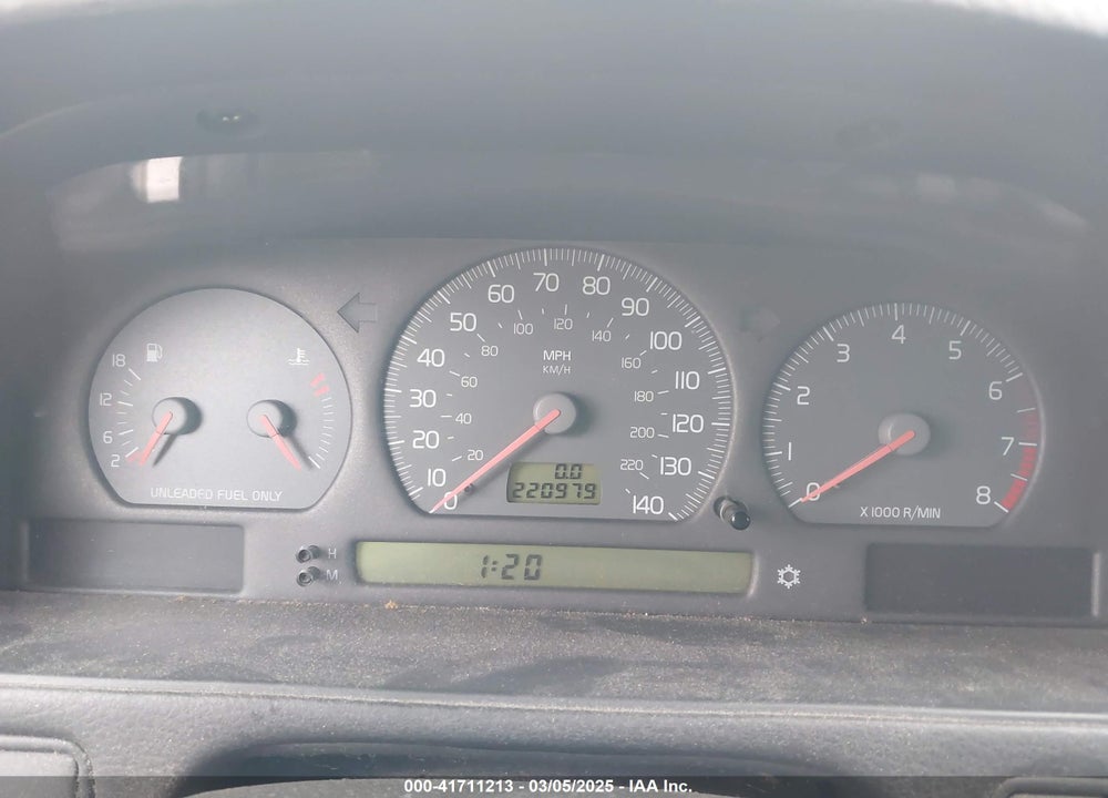 1998 VOLVO V70 VIN: YV1LW5645W2445540