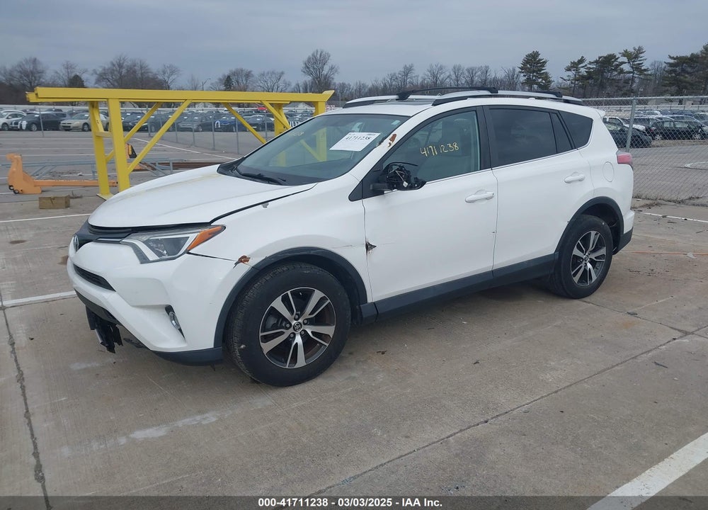 2016 TOYOTA RAV4 VIN: 2T3RFREV2GW509270