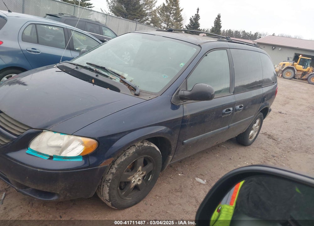 2005 DODGE CARAVAN SXT VIN: 1D4GP45R55B100165