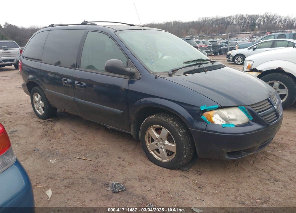 2005 DODGE CARAVAN SXT VIN: 1D4GP45R55B100165