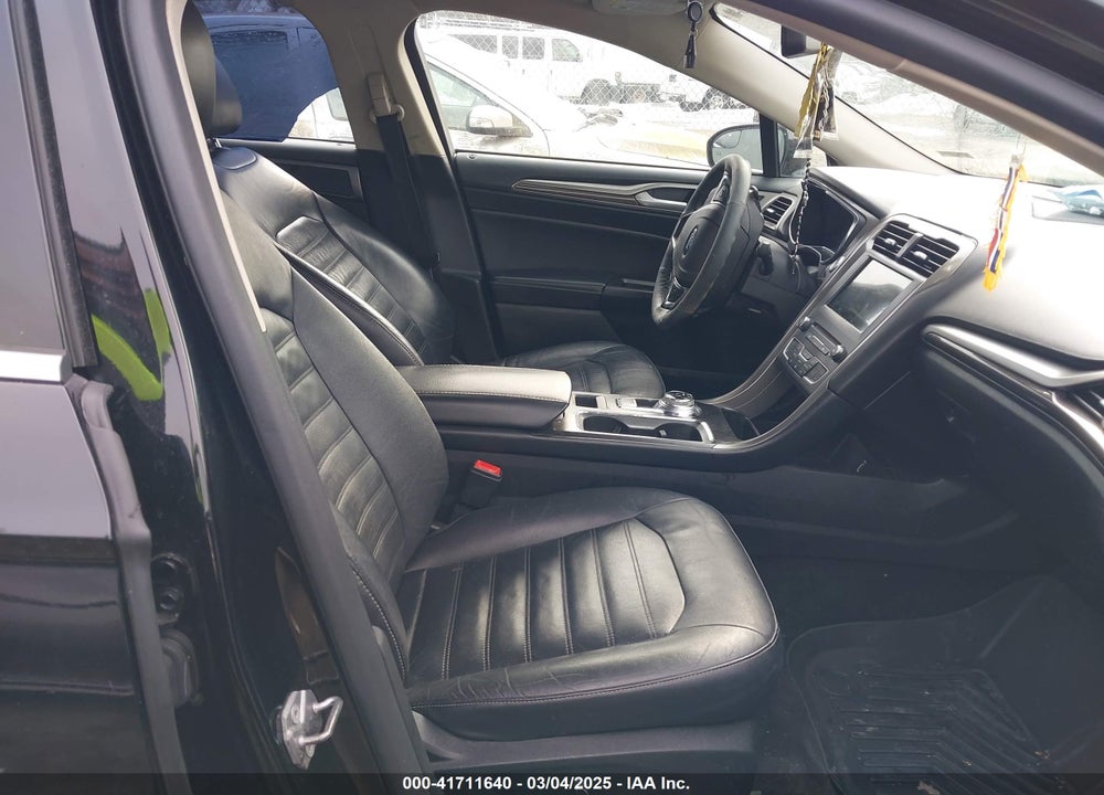 2017 FORD FUSION SE VIN: 3FA6P0H96HR338206