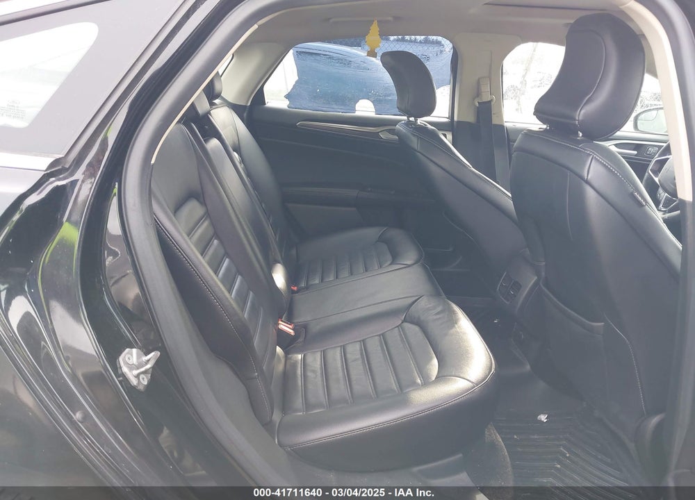 2017 FORD FUSION SE VIN: 3FA6P0H96HR338206