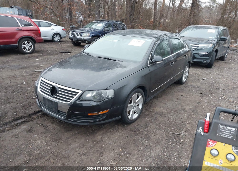 2008 VOLKSWAGEN PASSAT VIN: WVWAK73C28P048325