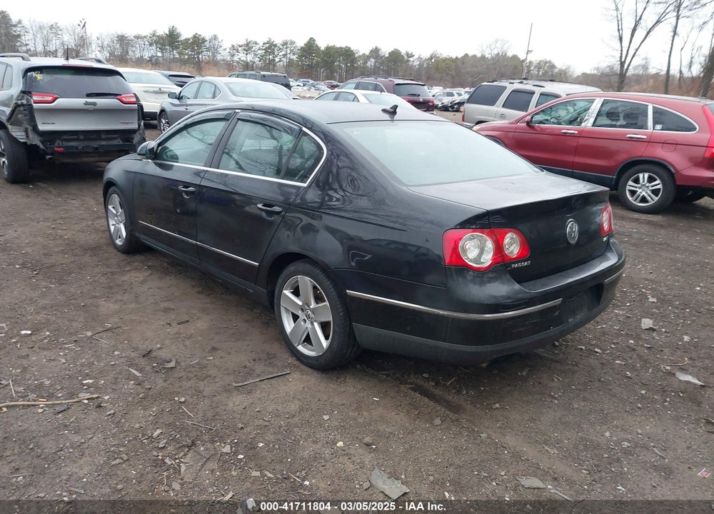 2008 VOLKSWAGEN PASSAT VIN: WVWAK73C28P048325