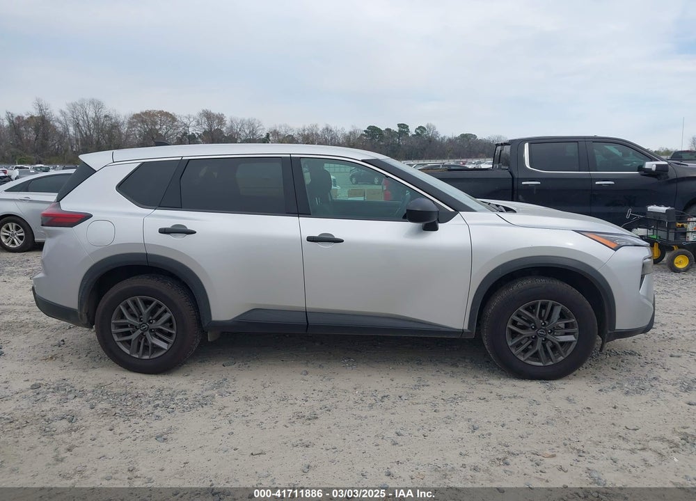 2024 NISSAN ROGUE S FWD VIN: 5N1BT3AA4RC704671