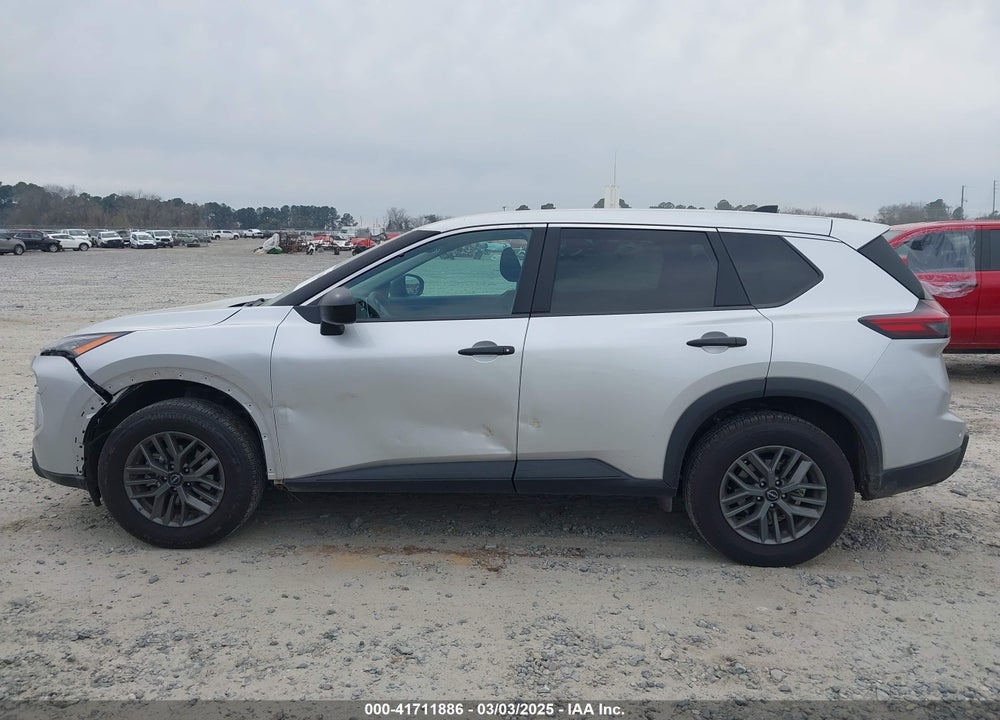 2024 NISSAN ROGUE S FWD VIN: 5N1BT3AA4RC704671